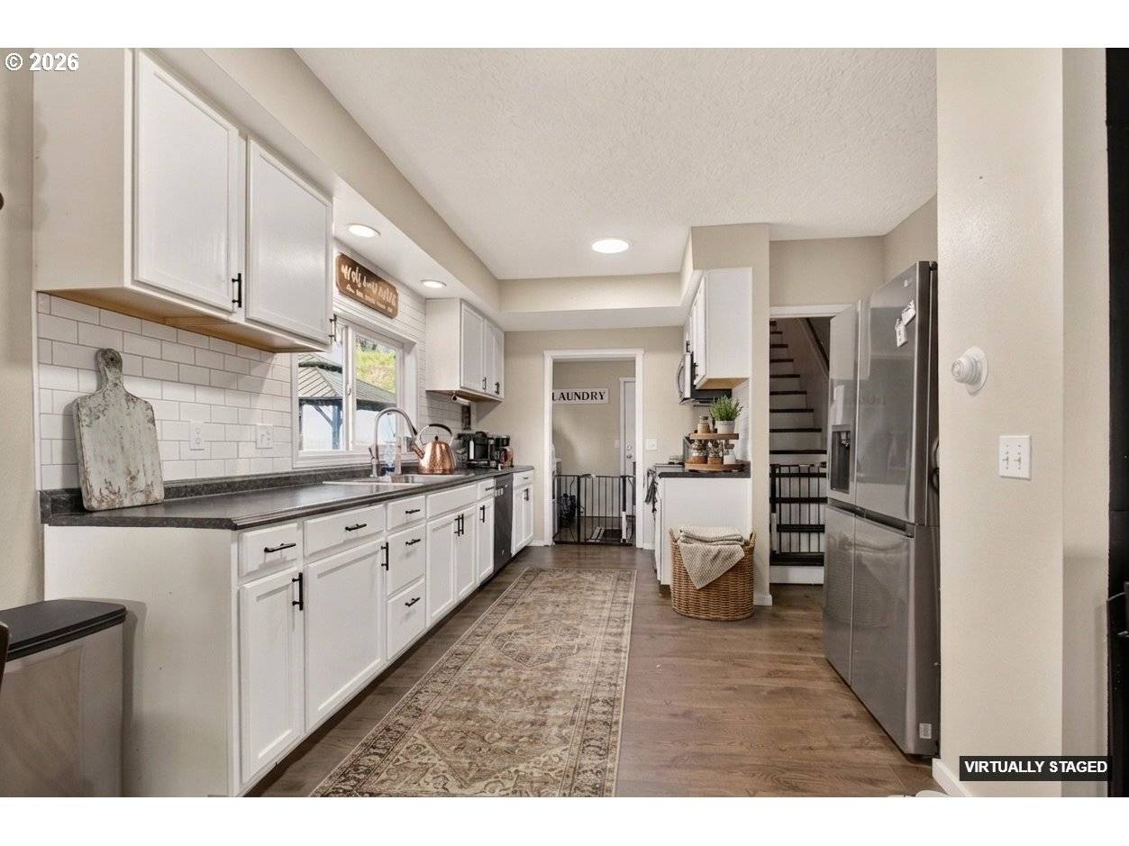 138 SE SHAFFORD ST, Estacada, OR 97023