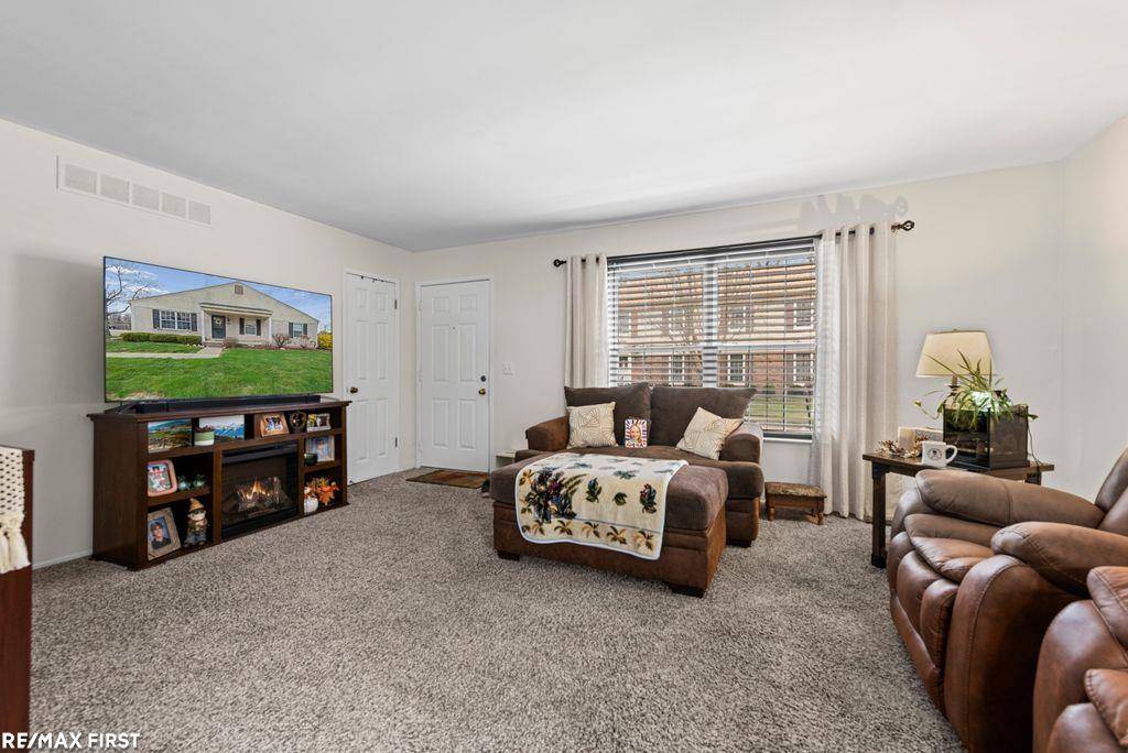 24505 Meadow Bridge DR, Clinton Twp, MI 48035