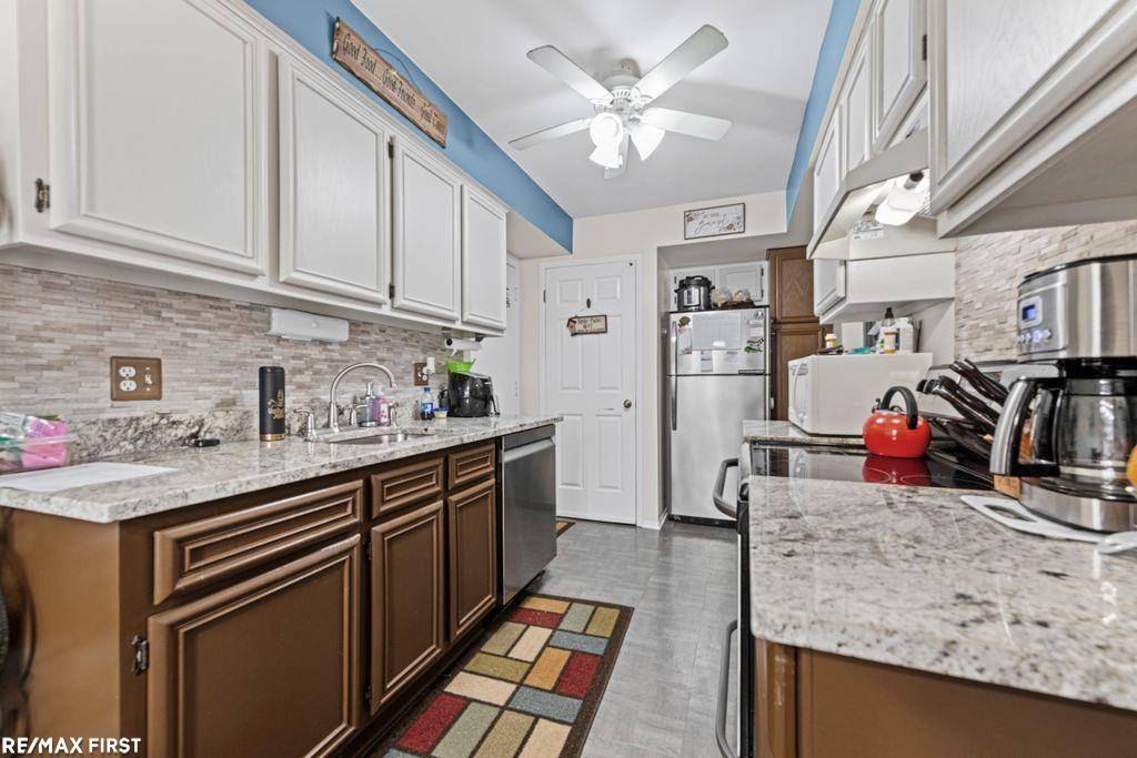 24505 Meadow Bridge DR, Clinton Twp, MI 48035