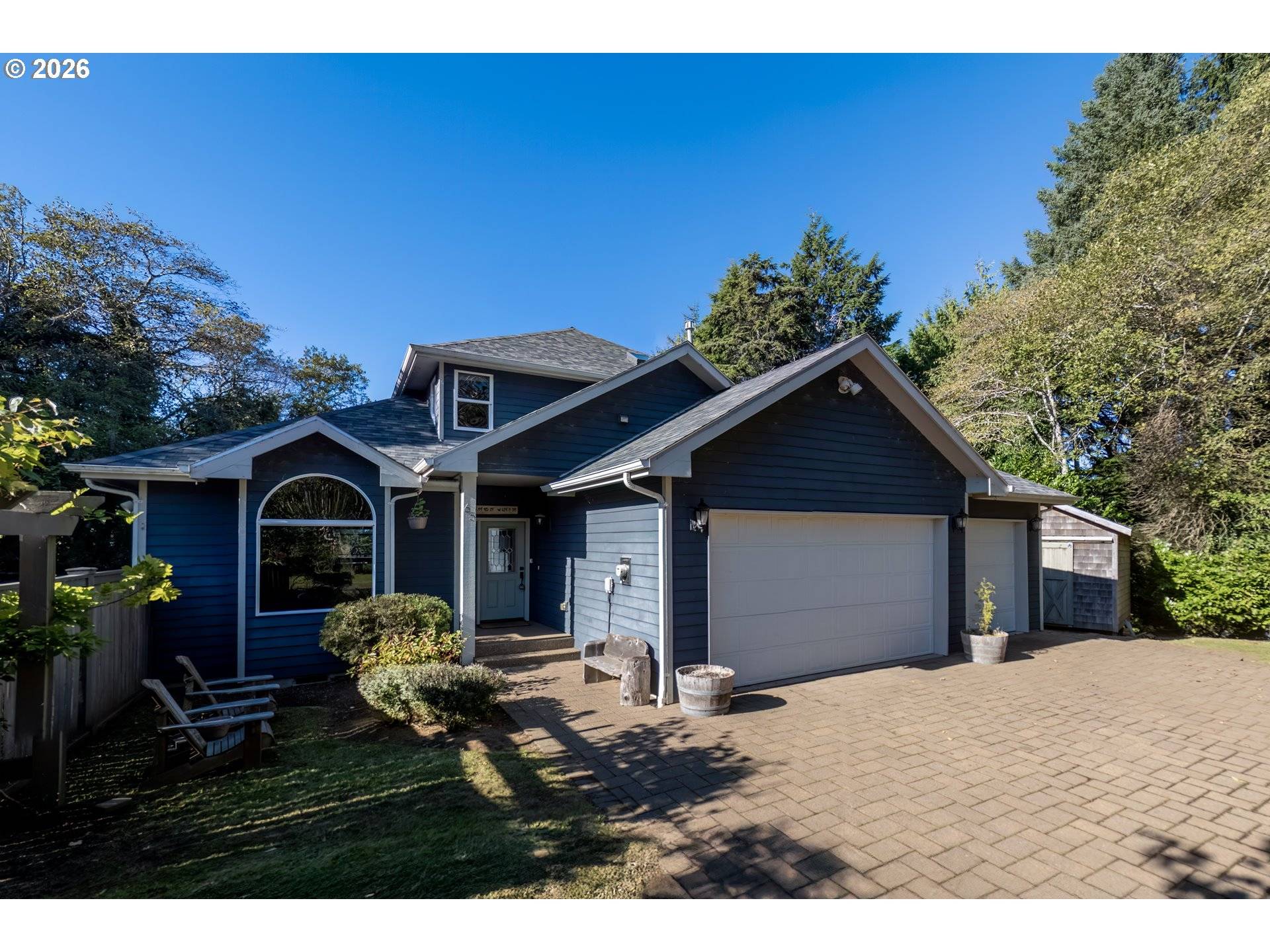 65 SE Schoolhouse ST, Depoe Bay, OR 97341