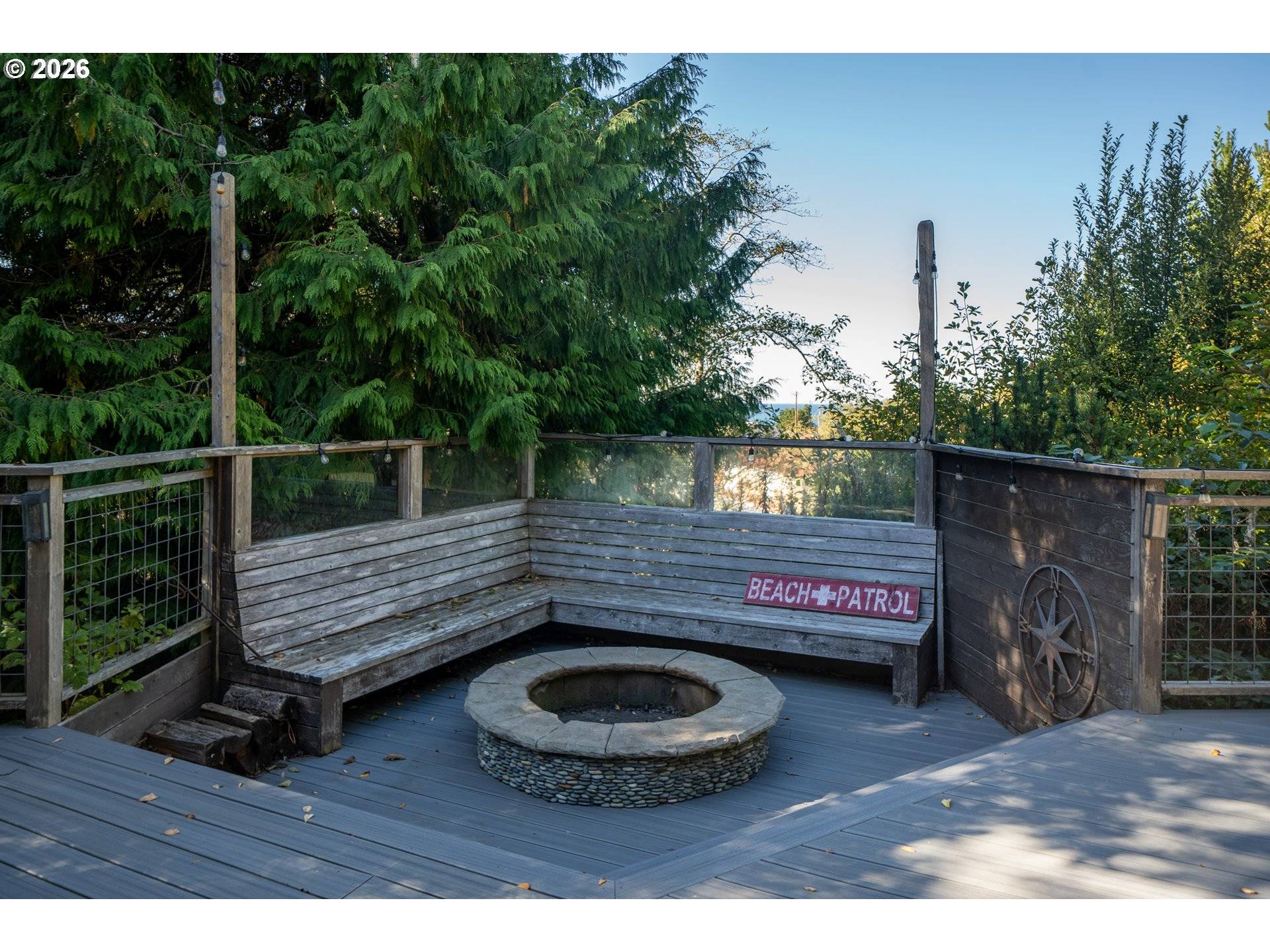 65 SE Schoolhouse ST, Depoe Bay, OR 97341