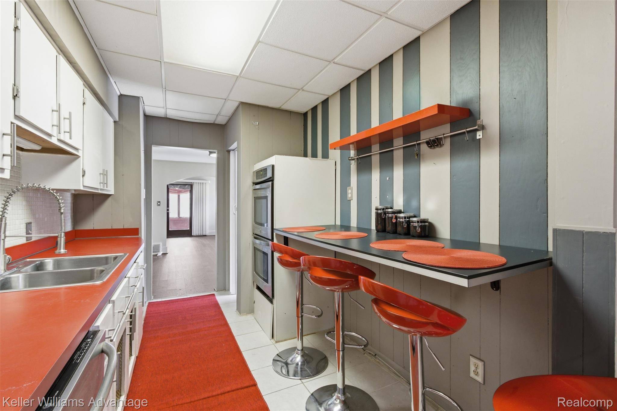 10388 Cedarlawn ST, Detroit, MI 48204