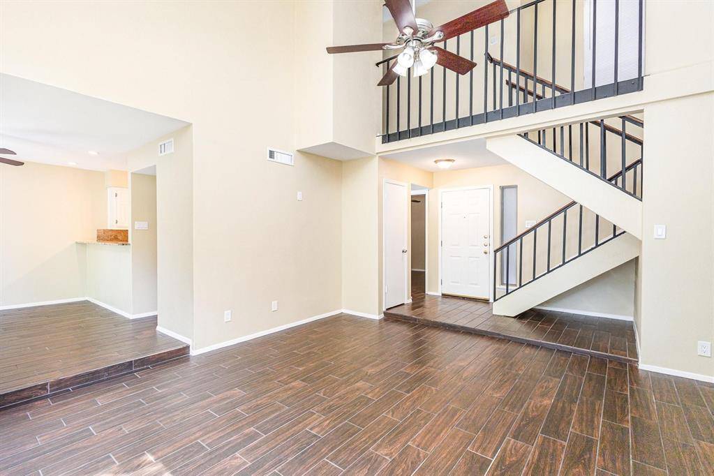 2953 Country Place Circle, Carrollton, TX 75006