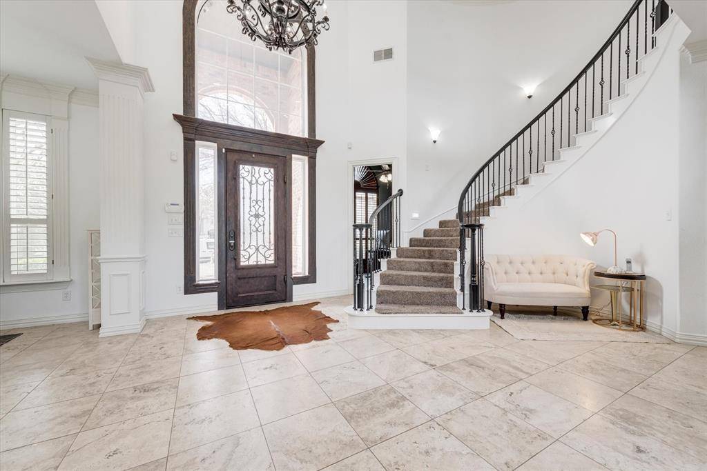 911 Turnberry Lane, Southlake, TX 76092