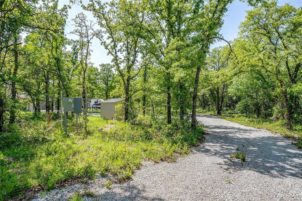 313 Broken Rd Road, Perrin, TX 76486