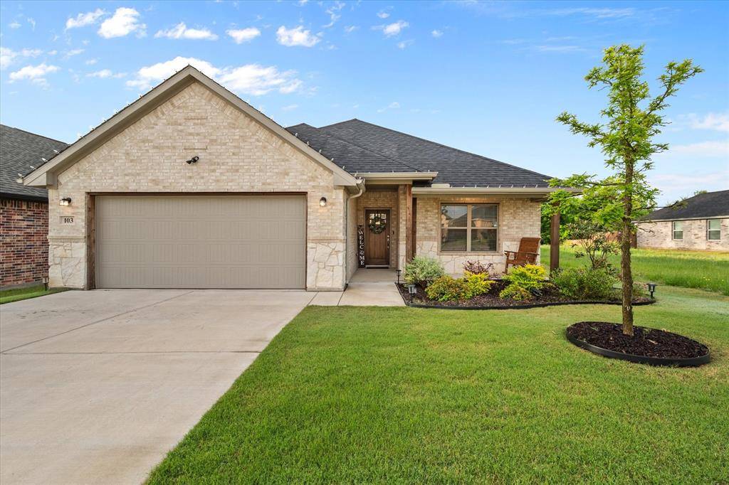 103 Randal Row, Corsicana, TX 75110