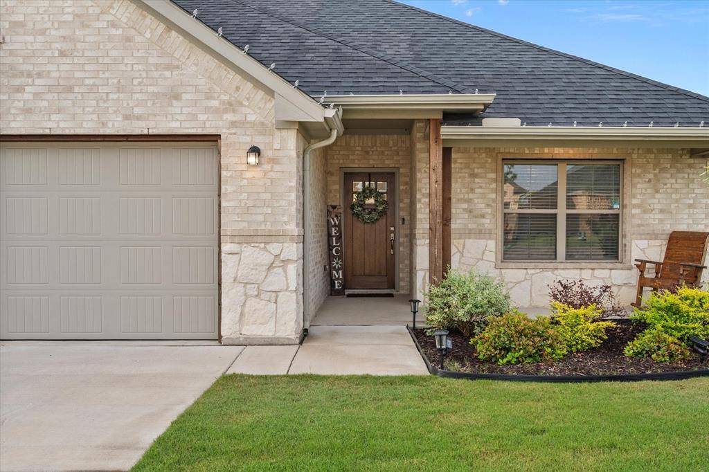 103 Randal Row, Corsicana, TX 75110