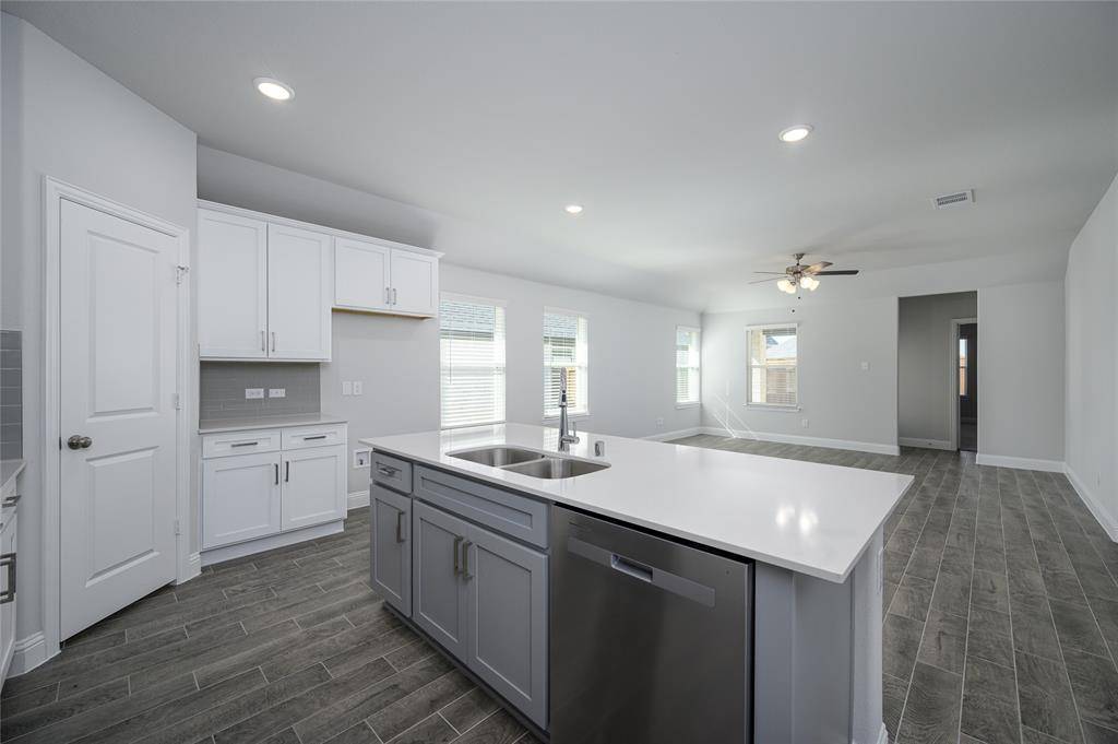 501 Amenduni Lane, Anna, TX 75409