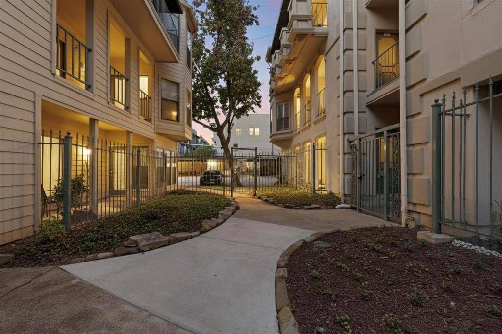 3105 San Jacinto Street #306, Dallas, TX 75204