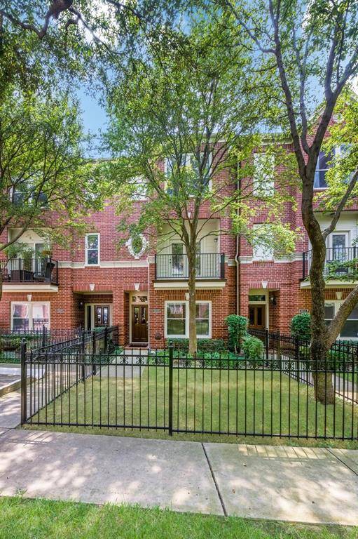 3409 Howell Street, Dallas, TX 75204