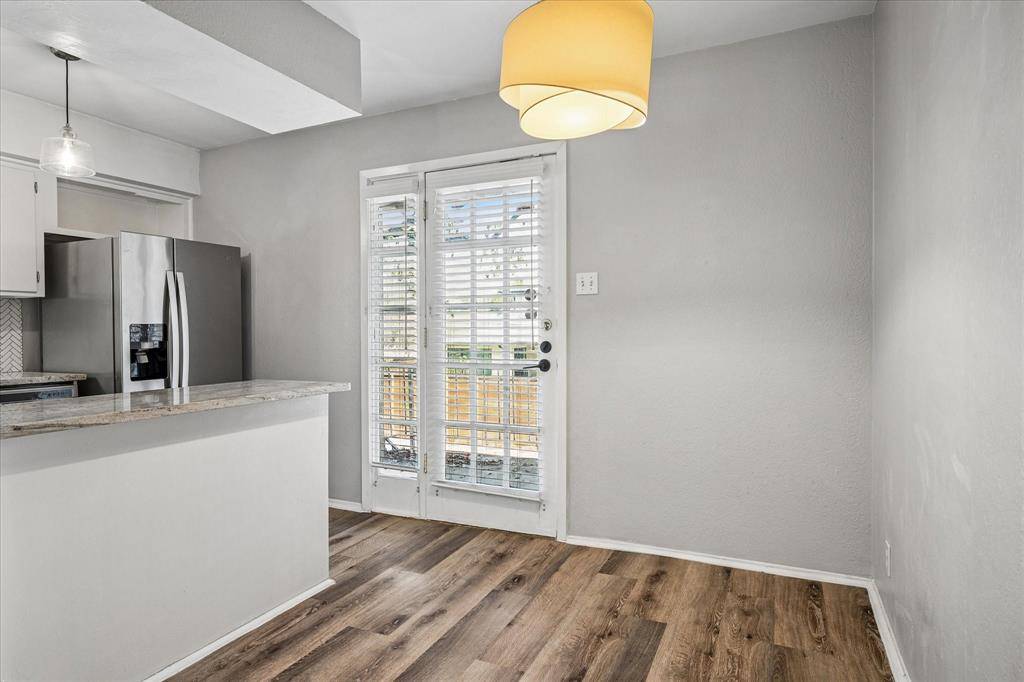 5226 Fleetwood Oaks Avenue #214, Dallas, TX 75235