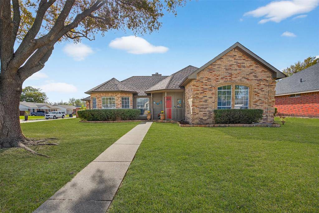 920 York Street, Forney, TX 75126
