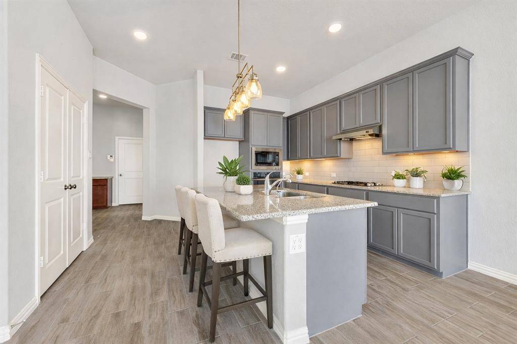 3124 Greenbriar Drive, Celina, TX 75009