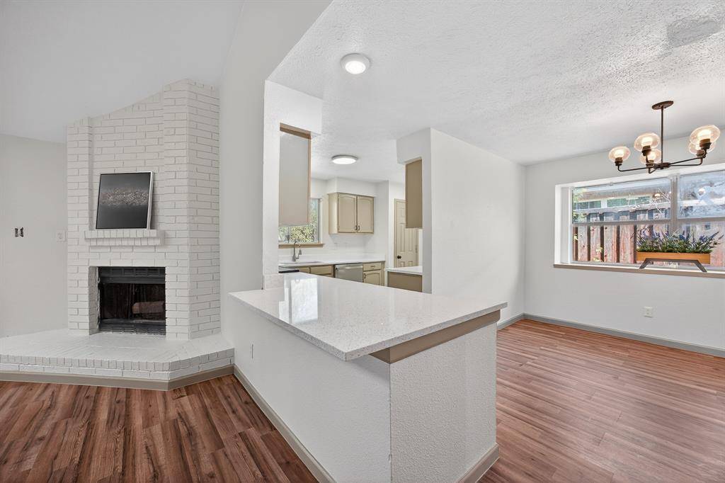 2409 Springridge Drive, Arlington, TX 76014