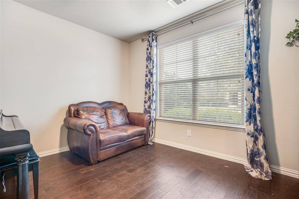 1412 Eagleton Lane, Northlake, TX 76226