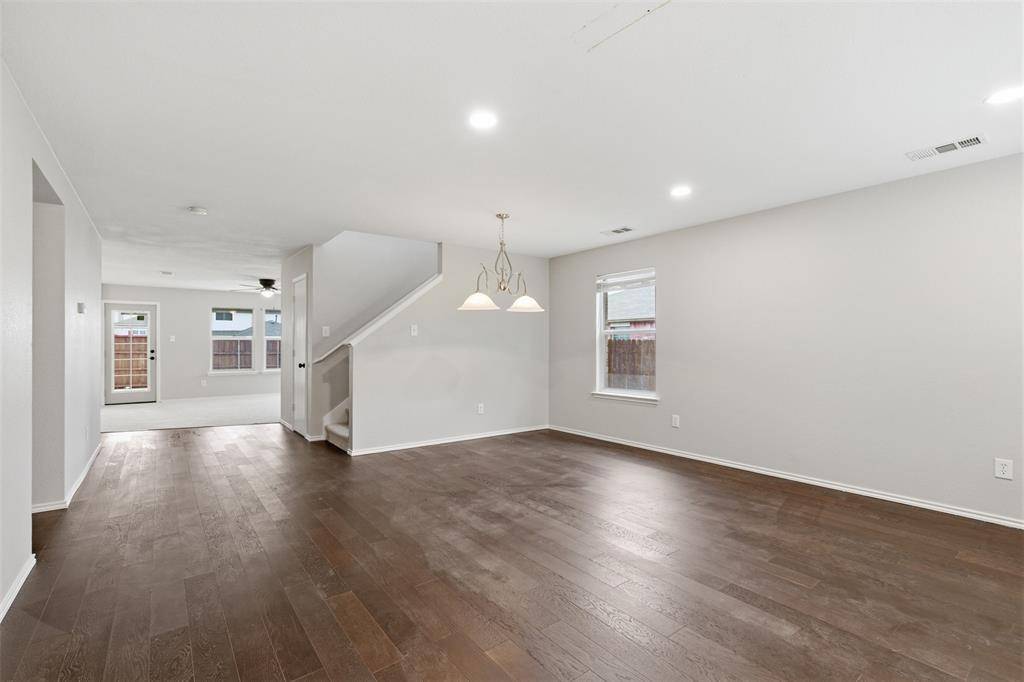 2104 Bent Tree Lane, Mesquite, TX 75181