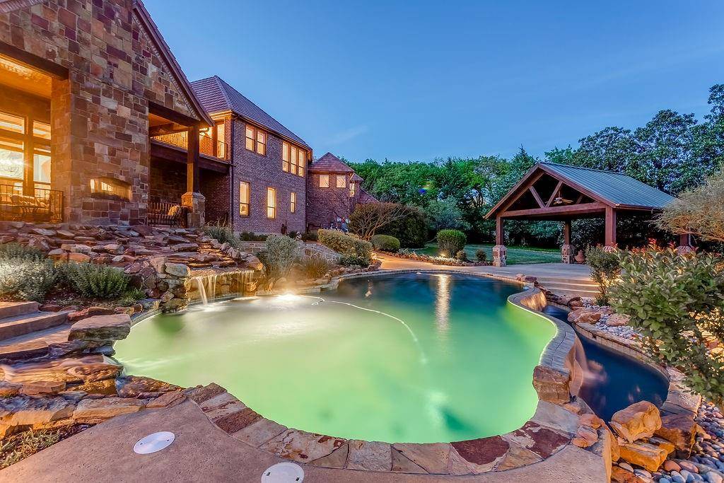 5600 Southern Hills Court, Flower Mound, TX 75022