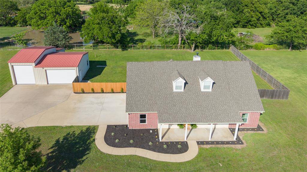 319 Whippoorwill Drive, Wills Point, TX 75169