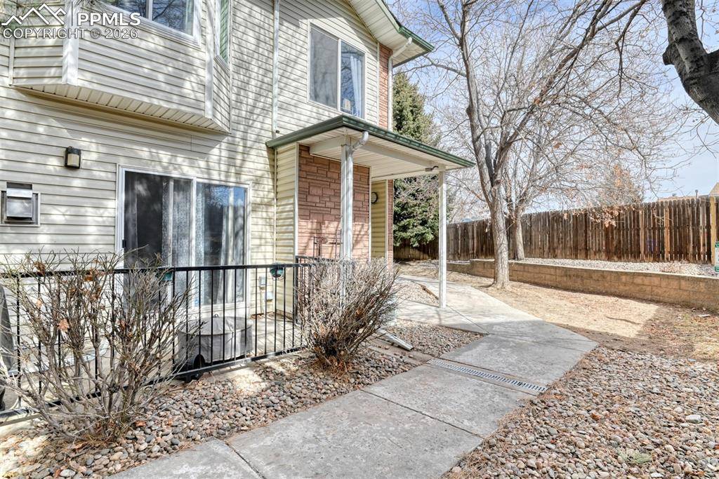 2095 Legacy Ridge VW #101, Colorado Springs, CO 80910