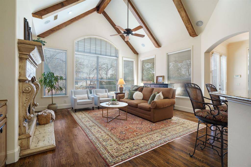 6724 Frankford Road, Dallas, TX 75252