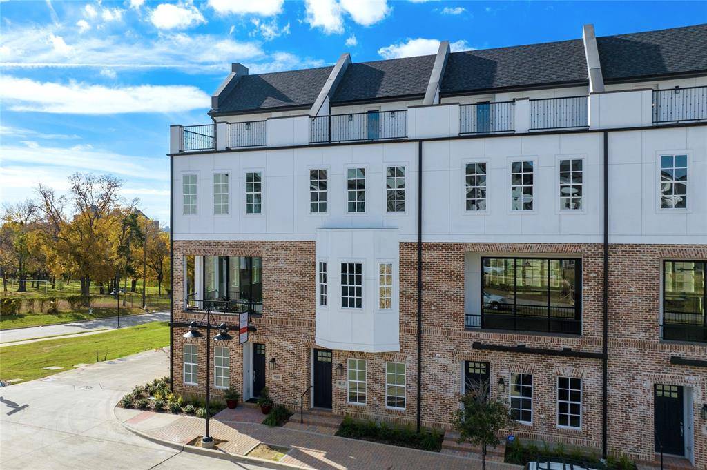 4613 Greenborough Lane, Dallas, TX 75219