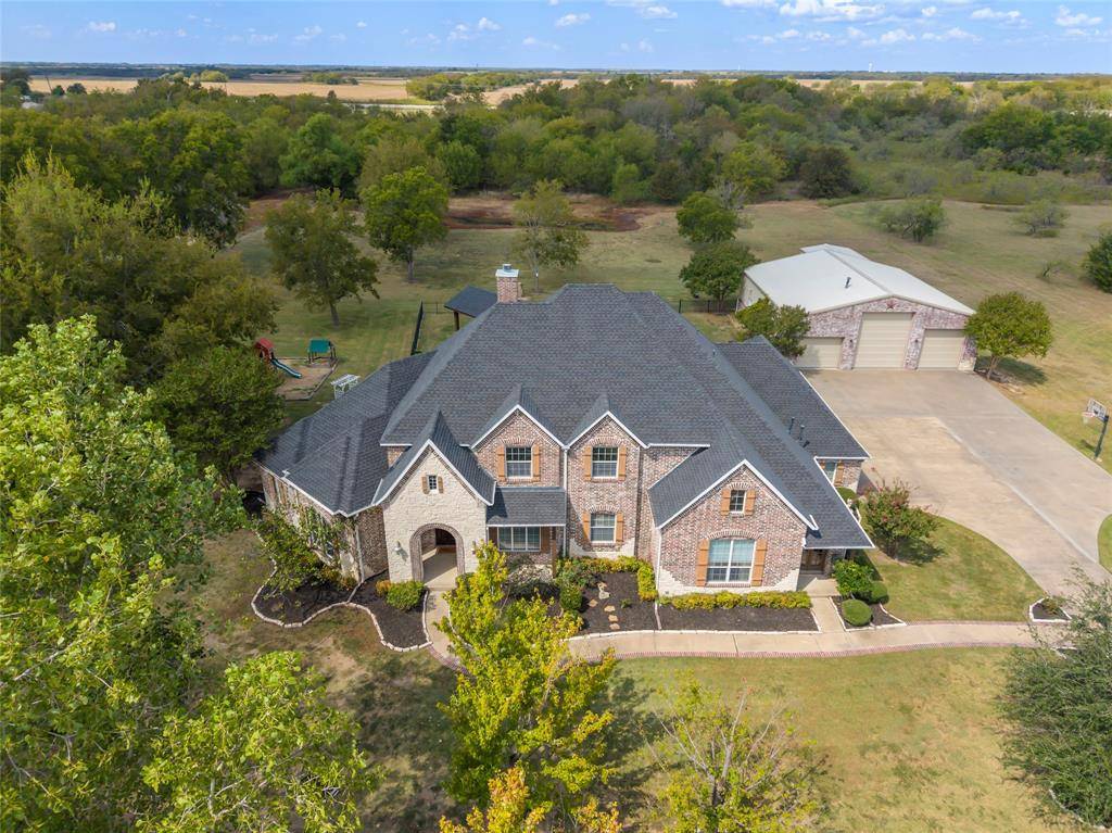 200 Sonora Court, Royse City, TX 75189