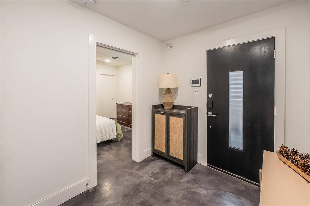 4954 Camdale Court, Dallas, TX 75206