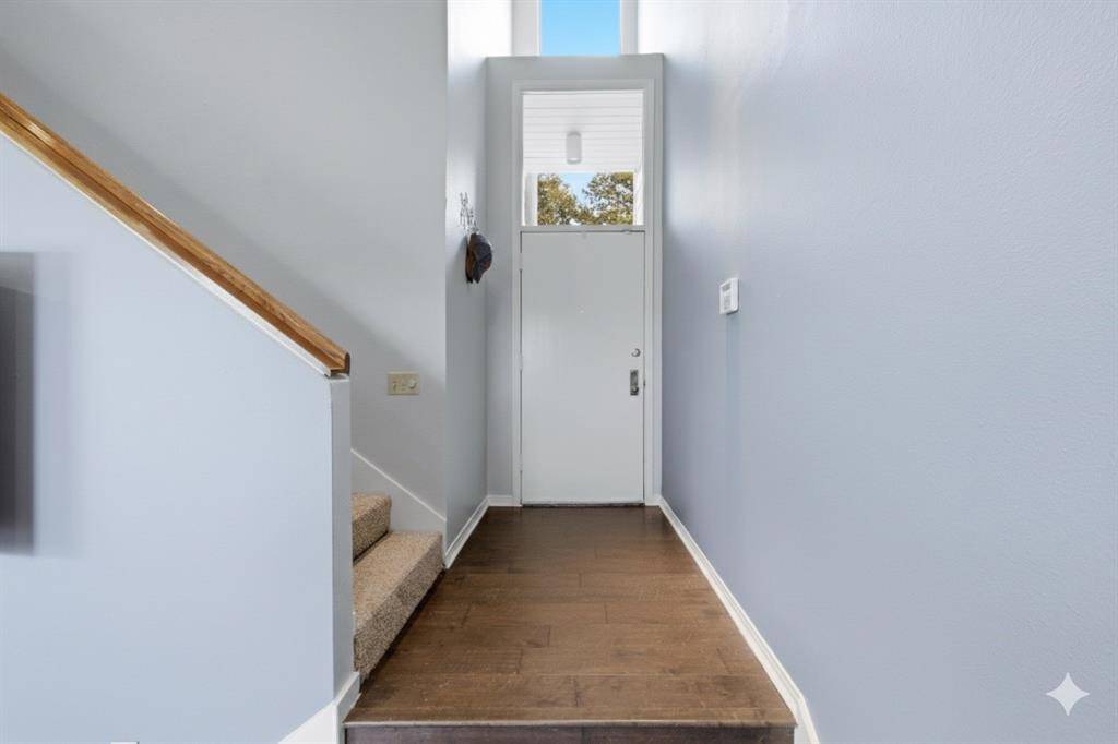 5990 Lindenshire Lane #111, Dallas, TX 75230