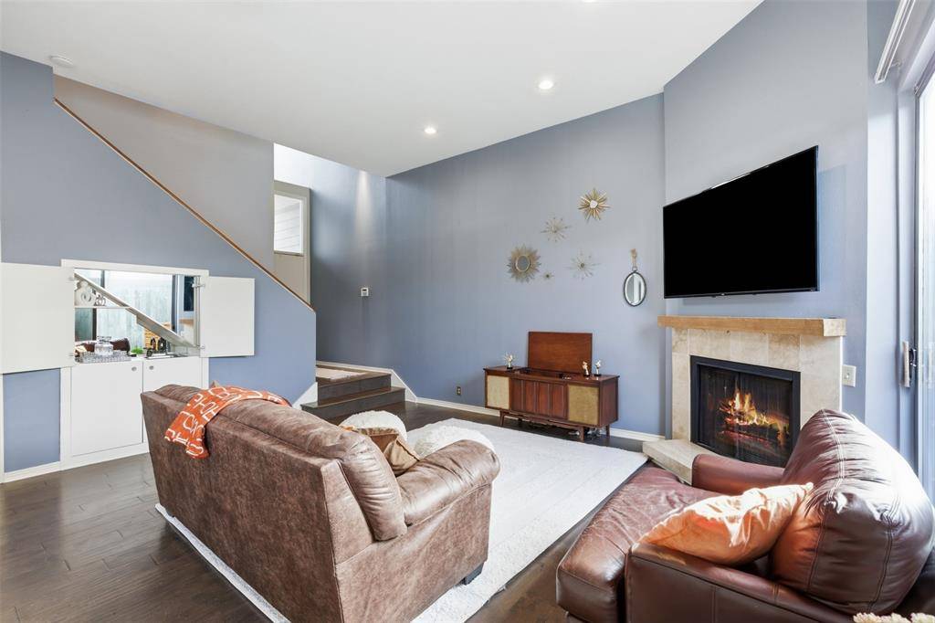 5990 Lindenshire Lane #111, Dallas, TX 75230