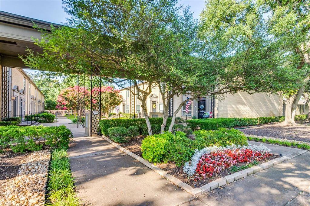 7510 W Northwest Highway #6, Dallas, TX 75225