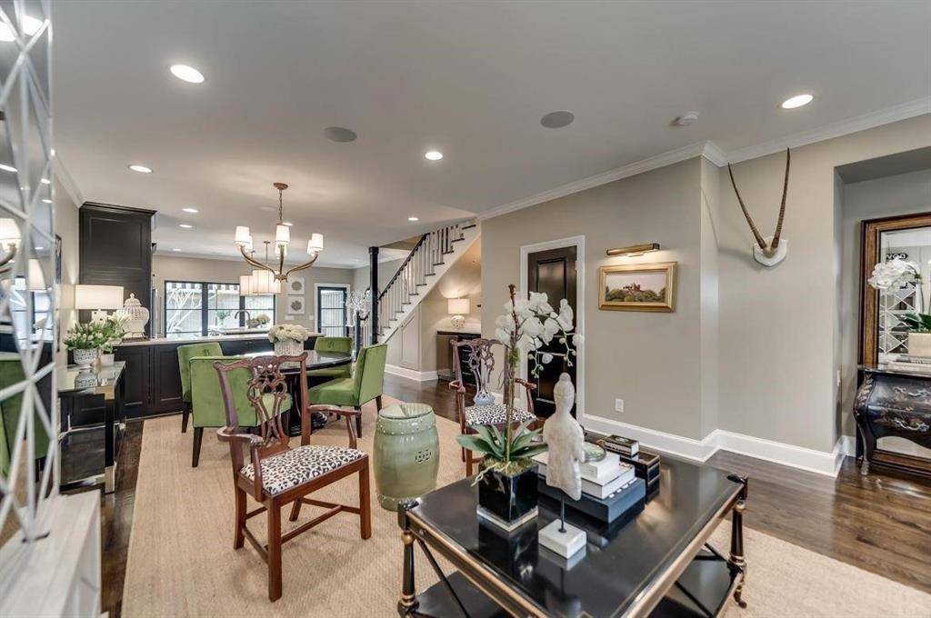 7510 W Northwest Highway #6, Dallas, TX 75225