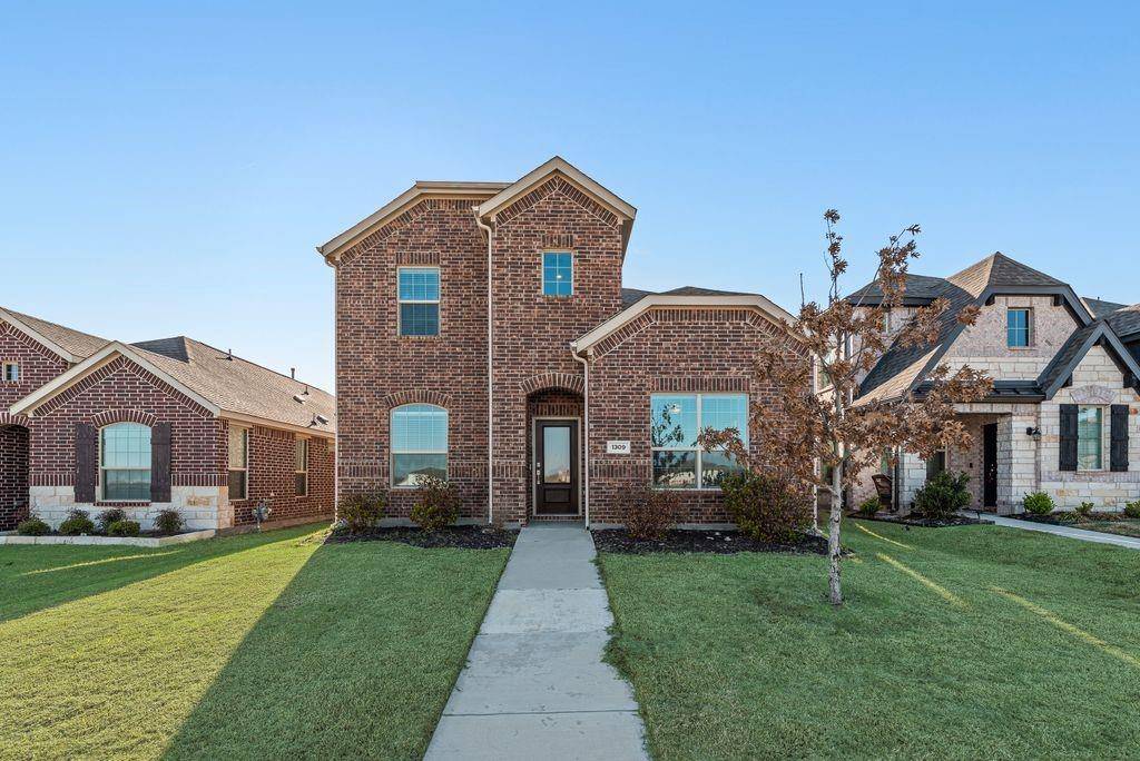 1309 Canuela Way, Justin, TX 76247