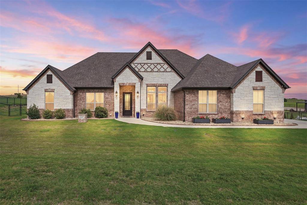 2009 Eagles Ridge Drive, Weatherford, TX 76087