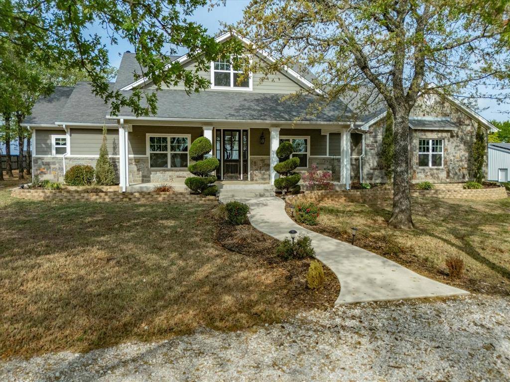 299 Briar Creek Lane, Bowie, TX 76230