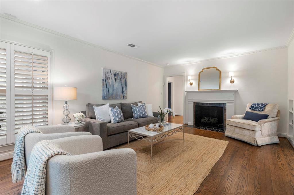 7119 Vivian Avenue, Dallas, TX 75223