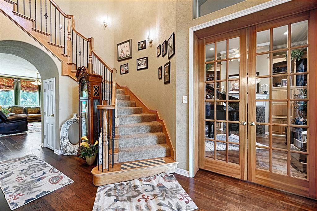 2360 Mystic Shore Drive, Cedar Hill, TX 75104