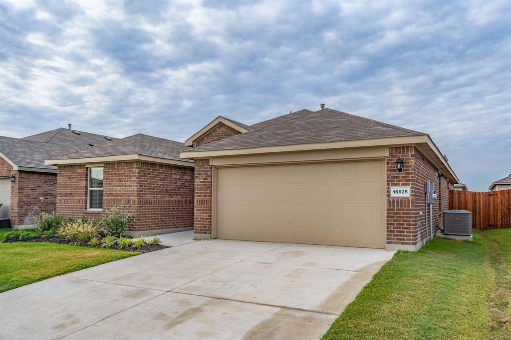 16625 Portage Street, Justin, TX 76247