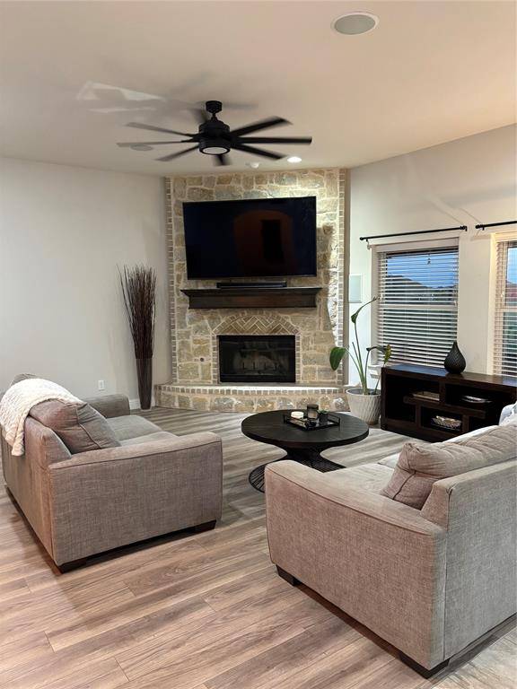 4737 Christie Avenue, Caddo Mills, TX 75135