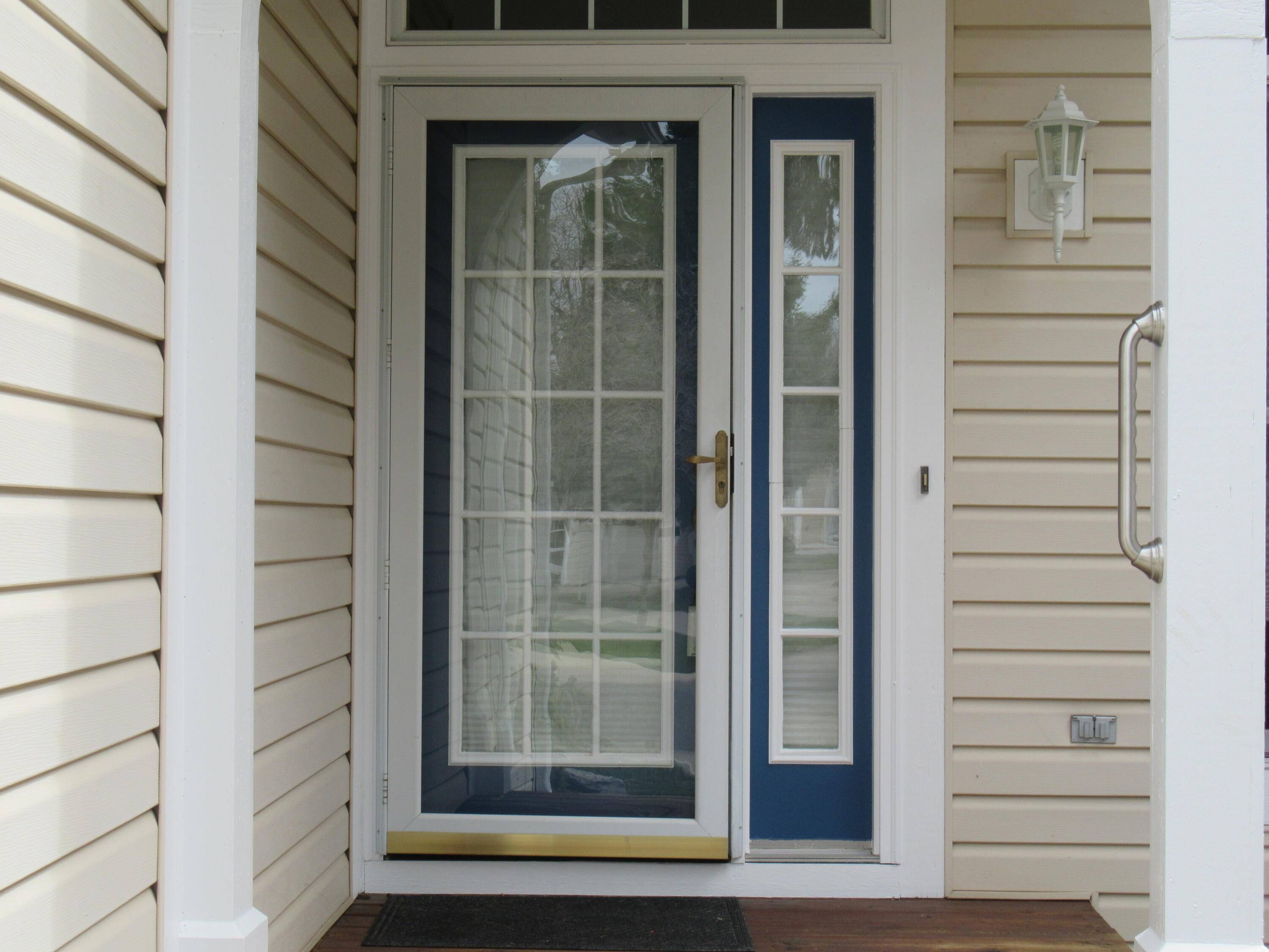 982 Sunflower CT #19, Park Twp, MI 49424