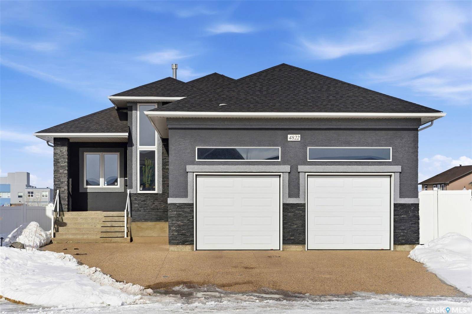 4822 Green View CRESCENT E, Regina, SK S4V 3P2