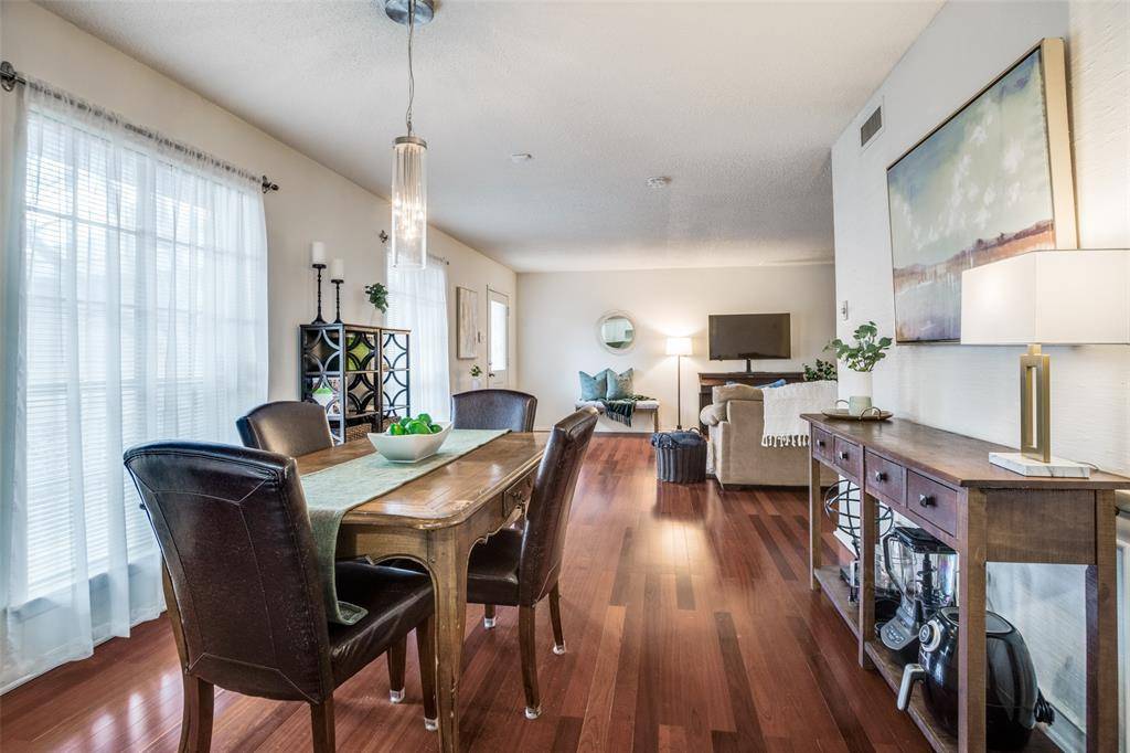 6027 E University Boulevard #215, Dallas, TX 75206