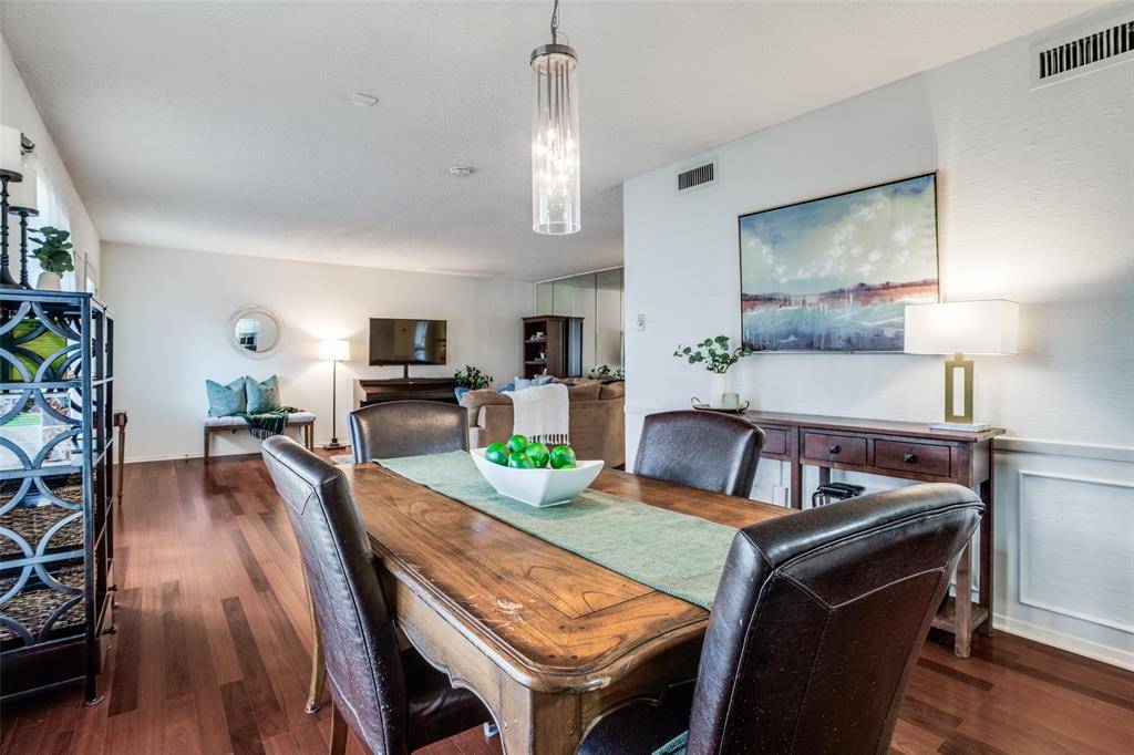 6027 E University Boulevard #215, Dallas, TX 75206