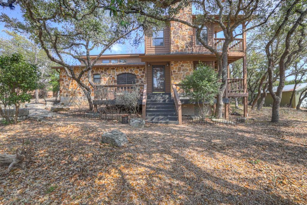 1560 Roadrunner Lane, Canyon Lake, TX 78133