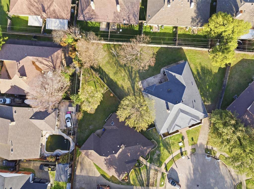 3801 Runge Court E, Irving, TX 75038