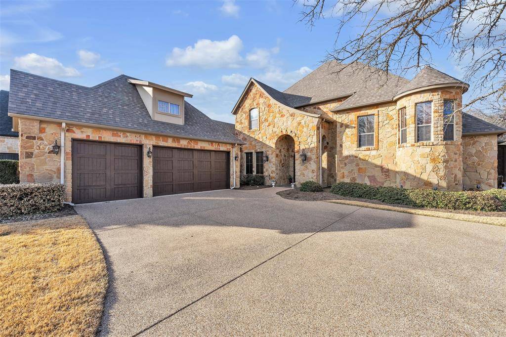2717 S Shady Lane, Arlington, TX 76001