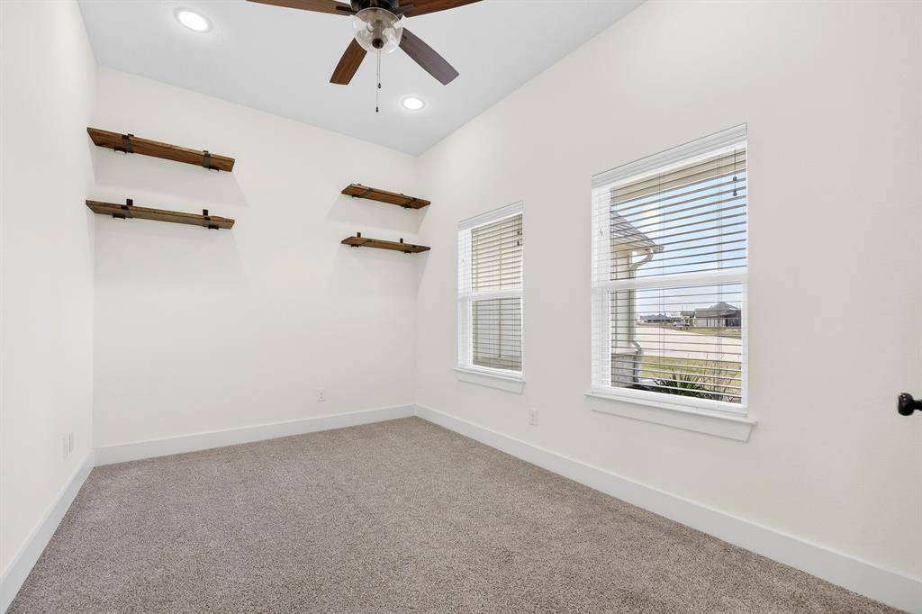 4929 Caddo Crossing Drive, Caddo Mills, TX 75135