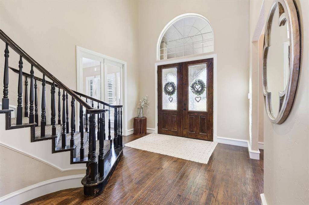 616 Primrose Court, Argyle, TX 76226