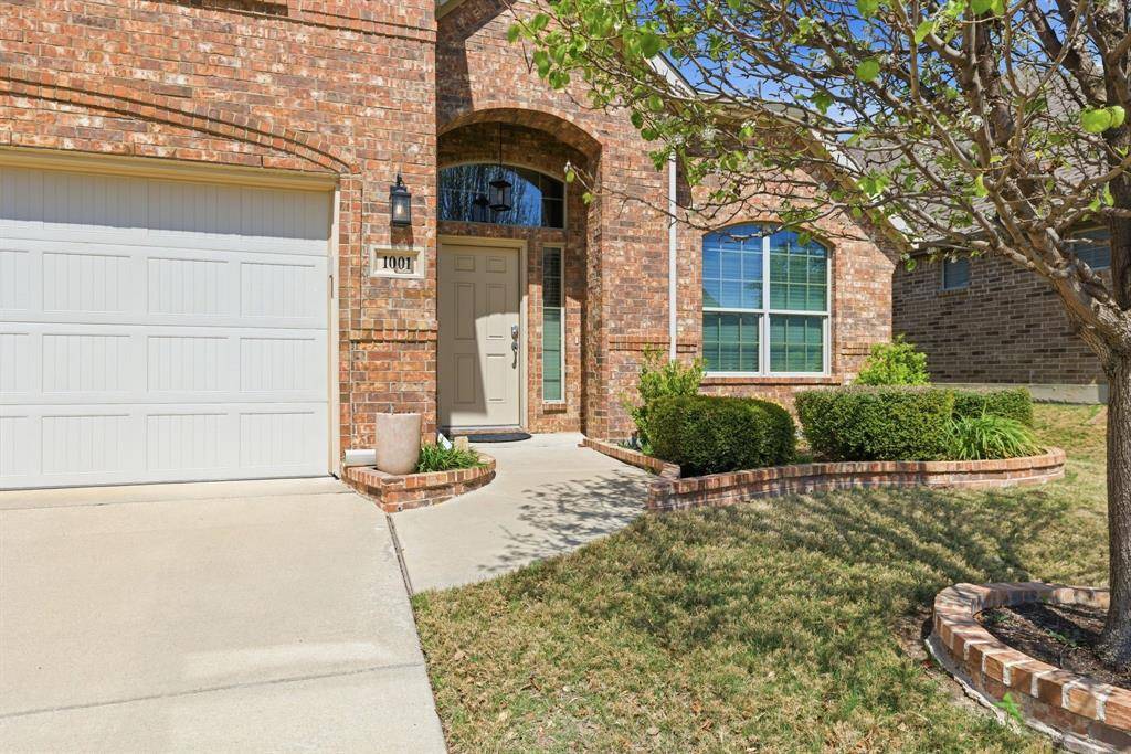 1001 Albany Drive, Fort Worth, TX 76131