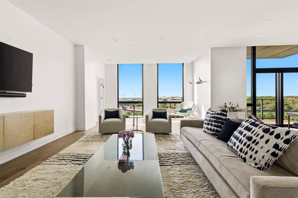 5656 N Central Expressway #801, Dallas, TX 75206