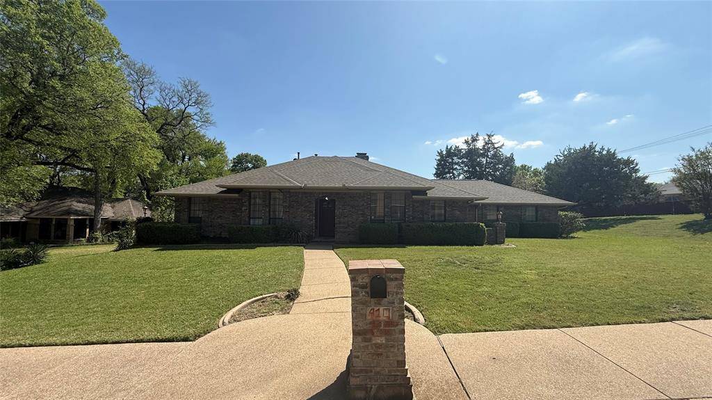 410 Peacock Circle, Duncanville, TX 75137